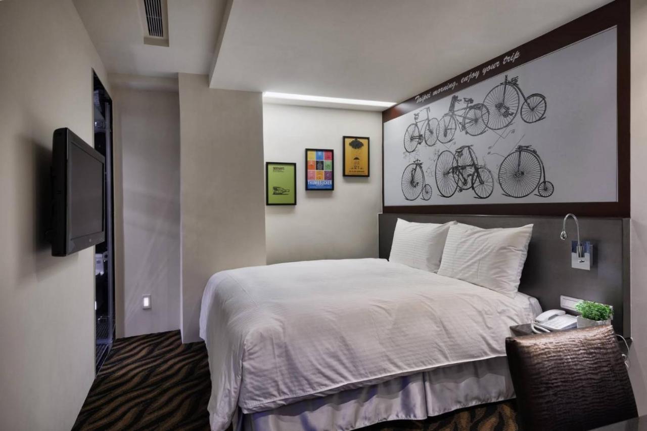 Hotels Here - Taipei Extérieur photo